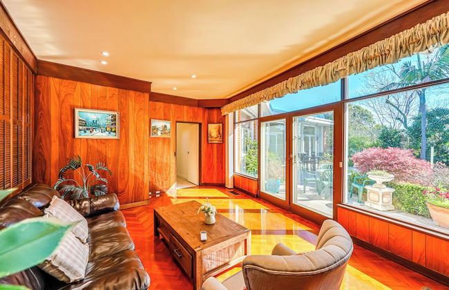 StayAU Spacious 6BR McKinnon Pool Home - Foto 48