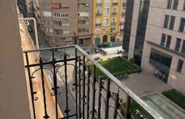 Ático en el centro con terraza - Photo 8