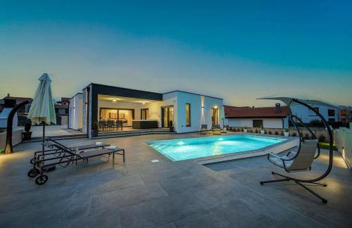 Villa Orbanić by Istrialux - Photo 1