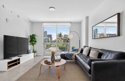 Biscayne Cove by Rove Travel - Condo with Balcony - Foto 6