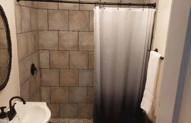 5BR Home - Pets Allowed by ARK Experience - Foto 21