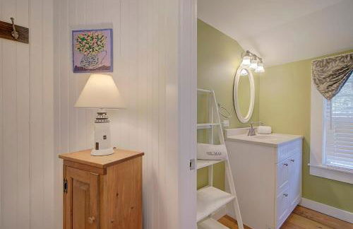 Large Deck Fire Pit Dog Friendly Near Beach - Sleeps 10 - Foto 21