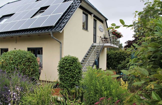 Geraumige Ferienwohnung in Boltenhagen mit Garten - Foto 1