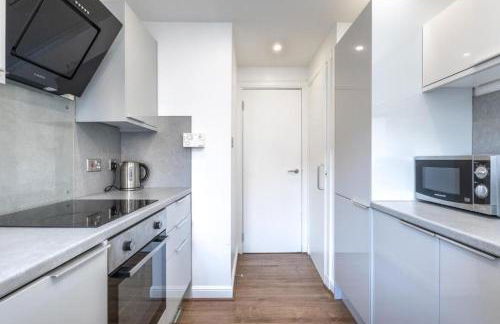 Modern Merchant City 1 BED Apartment with Free Parking - Photo 10