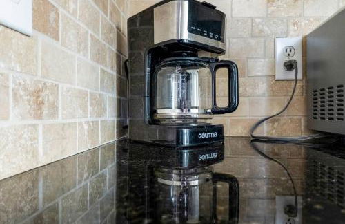 Palms & Pelicans - Photo 53