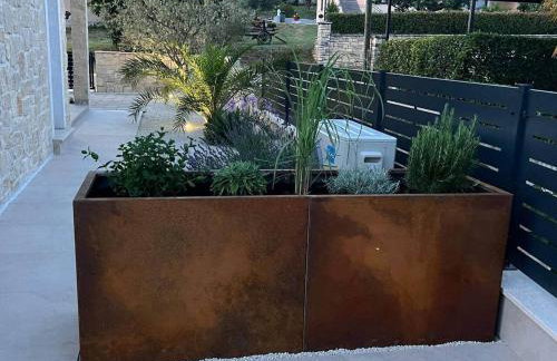 Villa mit Meerblick & Pool bei Poreč - Foto 49