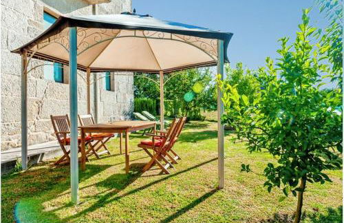 Spacious House with Pool in Carballedo - Foto 2