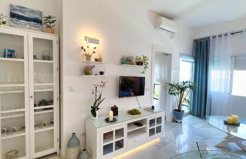 Skol 438 Super One-bedroom Apartment with Sea Views - Photo 5