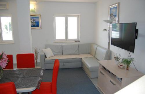 Apartments by the sea Bilo, Primosten - 3090 - Photo 22