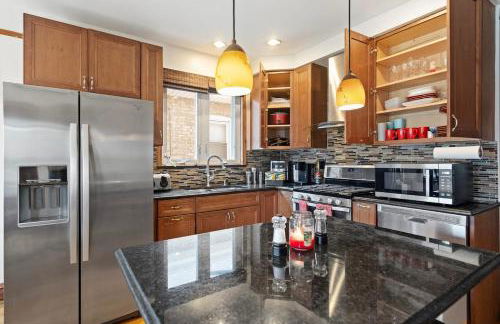 Gold Coast Oasis 2BR Home Near Airports, Game Room, FirePit - Foto 15