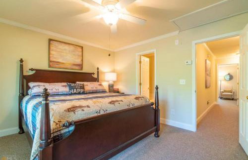 Riverfront home within walking distance of Helen - Foto 16