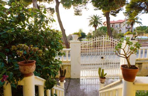 JASMINE OF POSEIDONIA - Foto 48