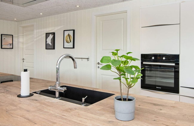 10 Person Holiday Home in Ronde - Photo 10