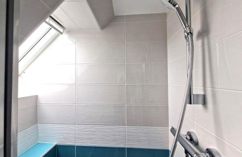 House in Terenez with Stunning Harbour Views - Photo 15