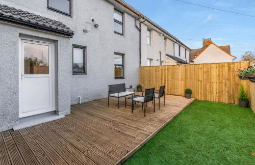 Parkside 2 bedroom house near Dunfermline & Edinburgh - Photo 27