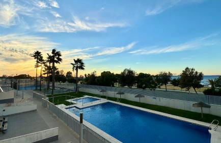 Bahía Azul Suites, Piscina & Pádel - Foto 4