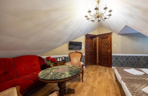 Dworek Kurowski - Foto 47