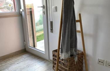 Spacious Studio in Sunny Villa Minutes to Beach - Foto 13