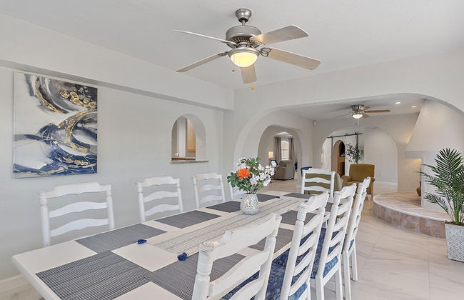 Paradise Palace 4 Bedroom Home by RedAwning - Foto 40