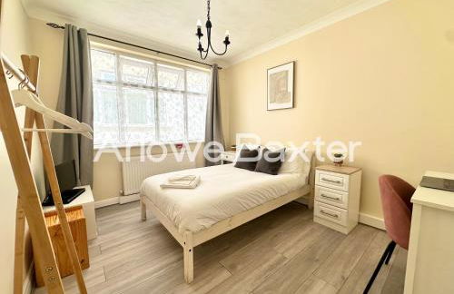 Spacious 2BR Flat in Harold Wood - Foto 4