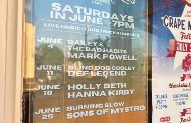 Waxahachie Queen bed, 10 mins 2 DWNT & Medical managed by stay albatross rentals 254-500-2317 - Foto 16