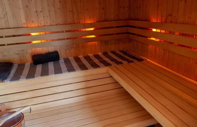 Villa With Swimming Pool in Erembodegem - Photo 41