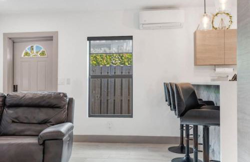 Lauderdale Modern 1 Bedroom 1 Bathroom with Private Backyard - Foto 43