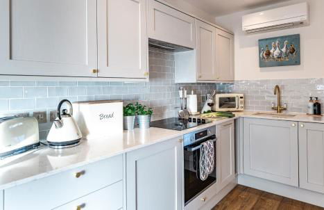 Honey Pot, Chipping Campden, parking, garden, late check-out - Photo 19