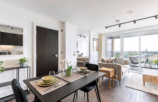 Sky-High Studio with Stunning Views - Foto 14