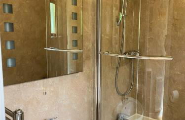 Birch 18 With Hot Tub, Newton Stewart - Foto 12