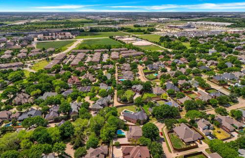 Heated Pool PoolTable HotTub Sleeps 16 Renovated - Foto 60