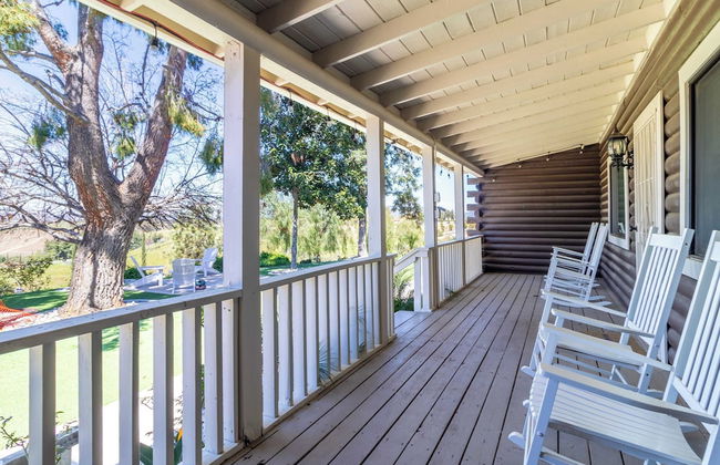 Chateau Syrah by Avantstay Picturesque Estate w/ Pool, Table Tennis & Pool Table New Pickleball Court + Basketball Hoop - Foto 46