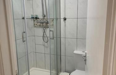 6 Bedrooms Entire Property in Central London - Foto 44