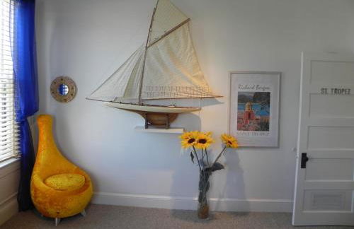 PETIT BOUT DE FRANCE - Photo 24