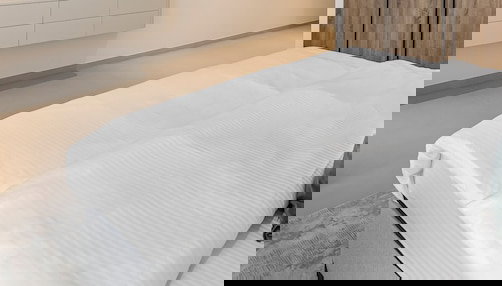 Stylish 2BR Elegance Living Limestone - Foto 3, Habitación