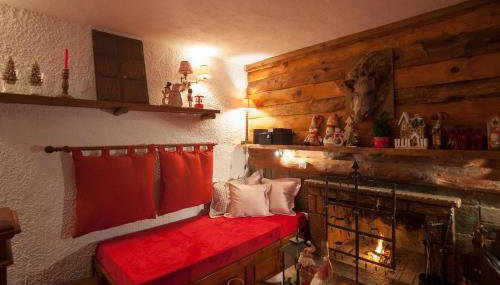 Dandy Villas Agoriani-Chalet Orelia-Fireplace - Foto 5