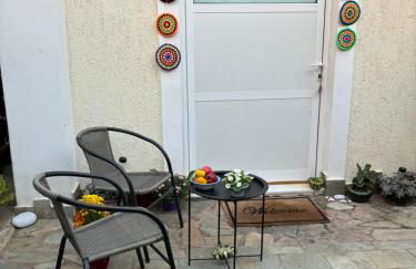 Σπιτάκι στον κήπο - Foto 4