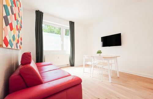 Tolstov Apartments - 3 Room Apartments - Kitchen - Balcony - 5 min to Messe DUS - Foto 12