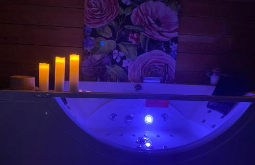 La cabane Romantique et sa balneotherapie - Foto 19