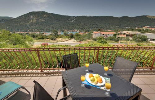 Cozy Apartment Stana in Grebastica - Foto 18