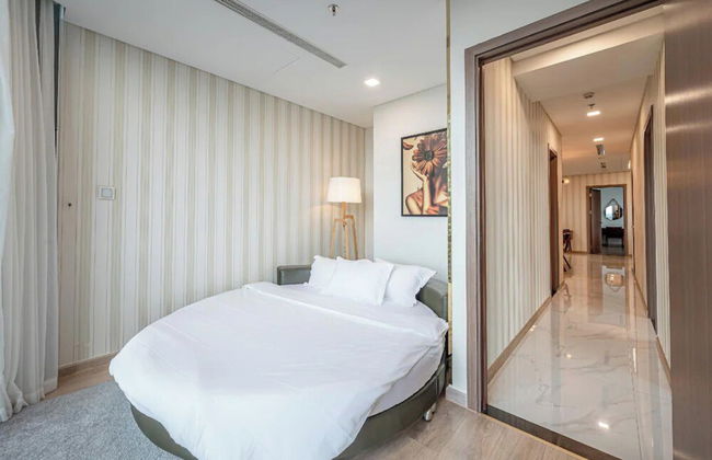 Landmark 81 Residence Skyline - Photo 16