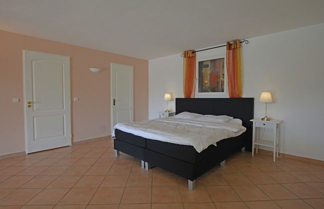 Beautiful Villa in Vidauban With Seasonal Pool - Foto 23