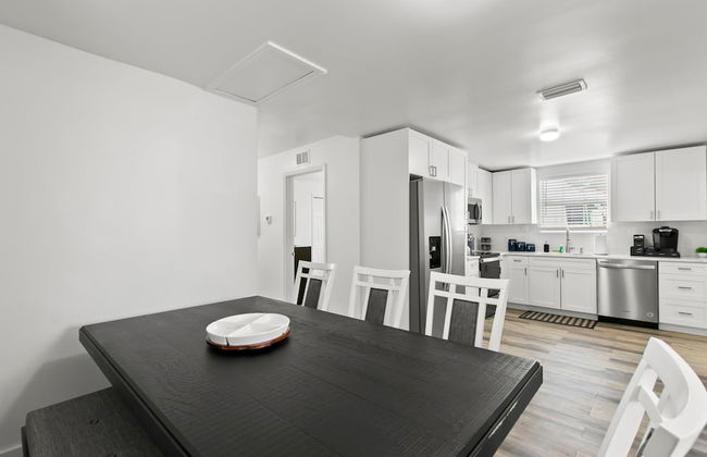 NEW St Pete Retreat Newly Updated Pet Friendly - Photo 14