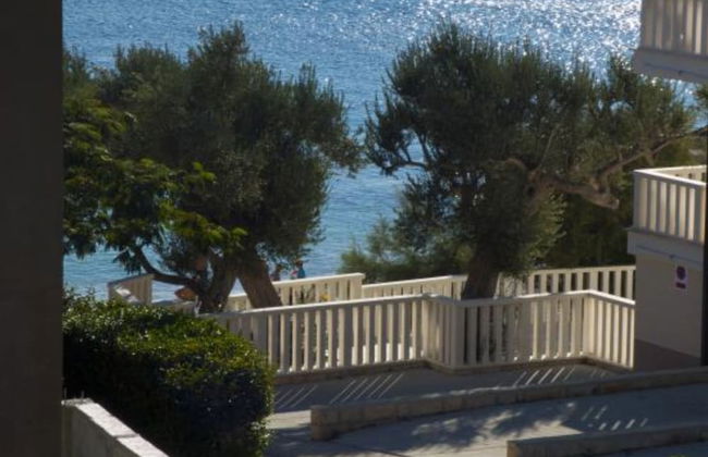 Beachfront Apartments Plaža - Foto 24