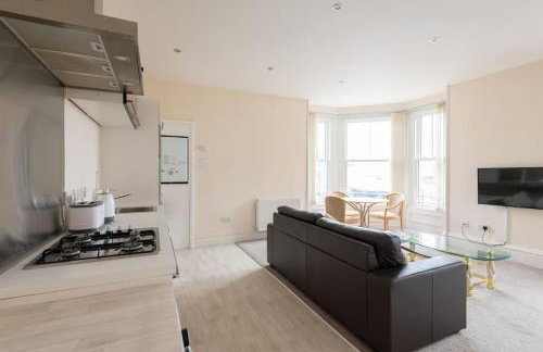 CASTLEBANK HOUSE FLATS, DINGWALL - Photo 23