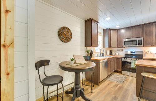 Lake Days, Links and Trails! Danbury Cottage - Foto 3