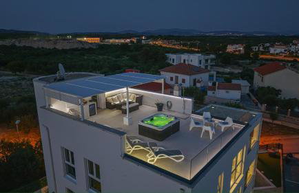 VILA VASILJ dein eigener Pool oder dein eigener Whirlpool mit Aussicht, dein Urlaub, deine Privatsphäre, deine Wahl - Photo 35