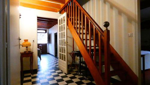 Escapade Paisible: Gîte pour 8 à Saint-Hilaire-sur-Yerre, Jardin Clos, Proche Chateaudun et Chartres - FR-1-581-131 - Foto 5