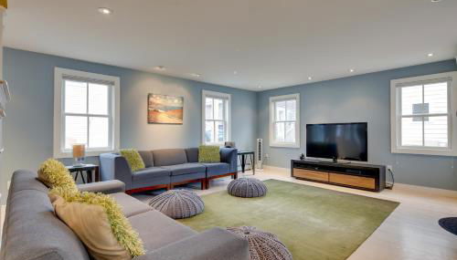 Walk to Beach and Commercial Street! Condo with Patio - Foto 4