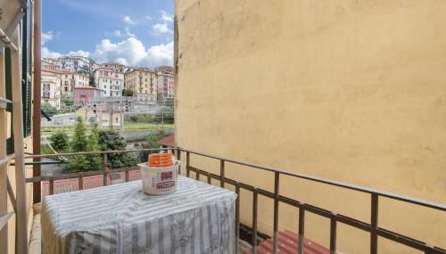 La First Ludy - Photo 3